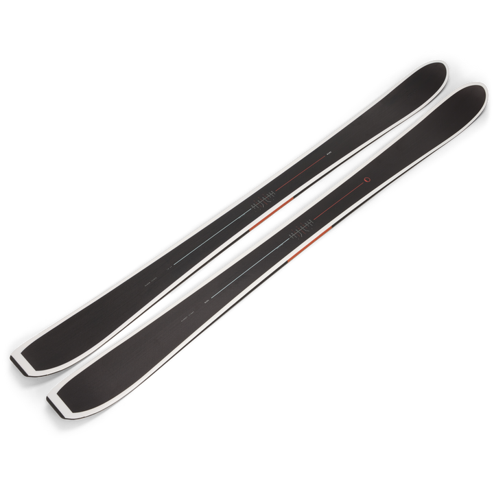 Lolo Skis