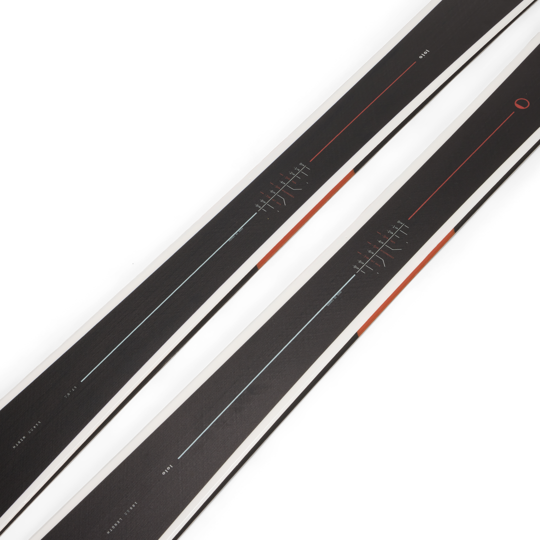 Lolo Skis