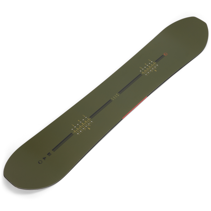 Kin Snowboard — studio product photo