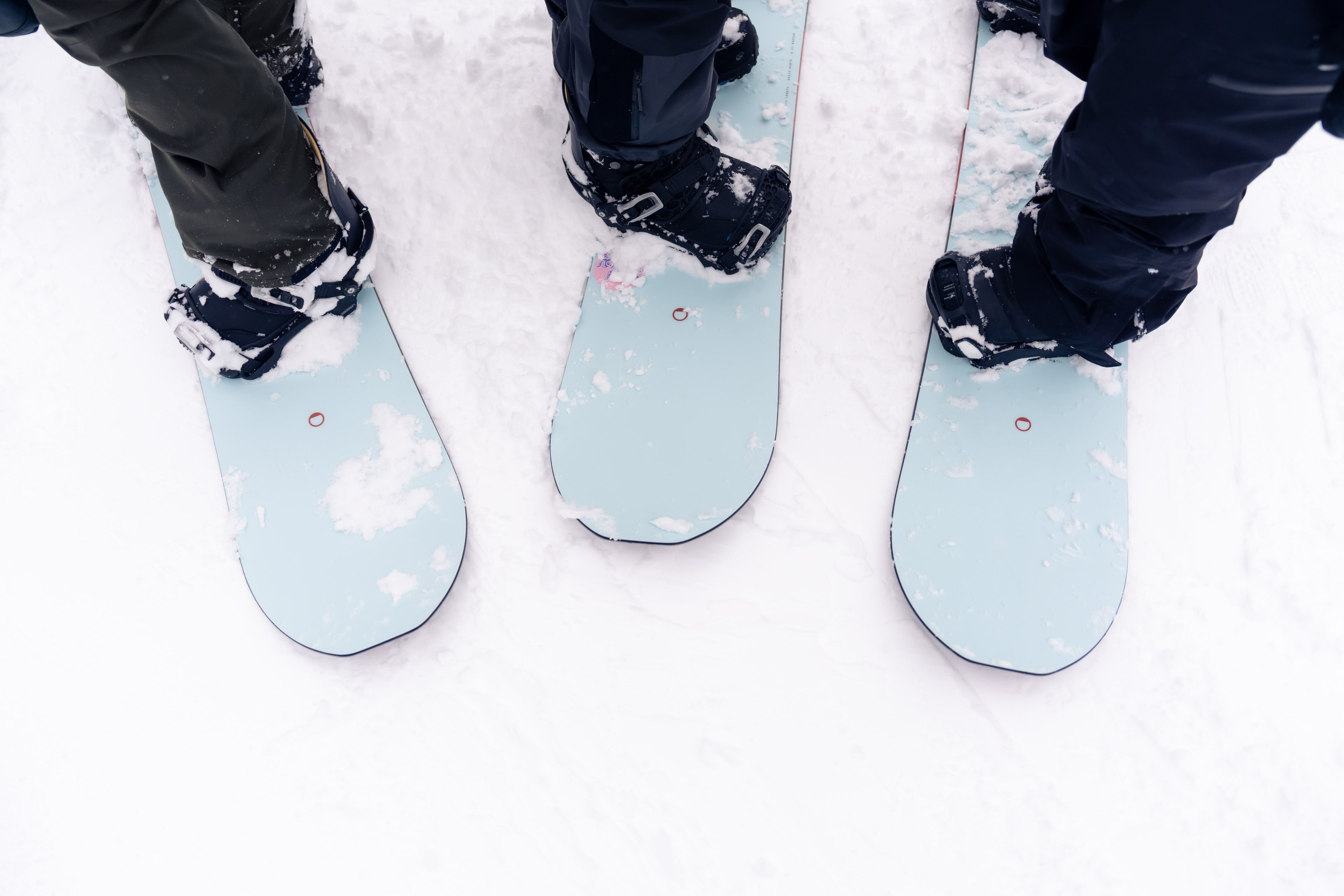 Season Kin Snowboard | Black | Season Eqpt. | The best twin