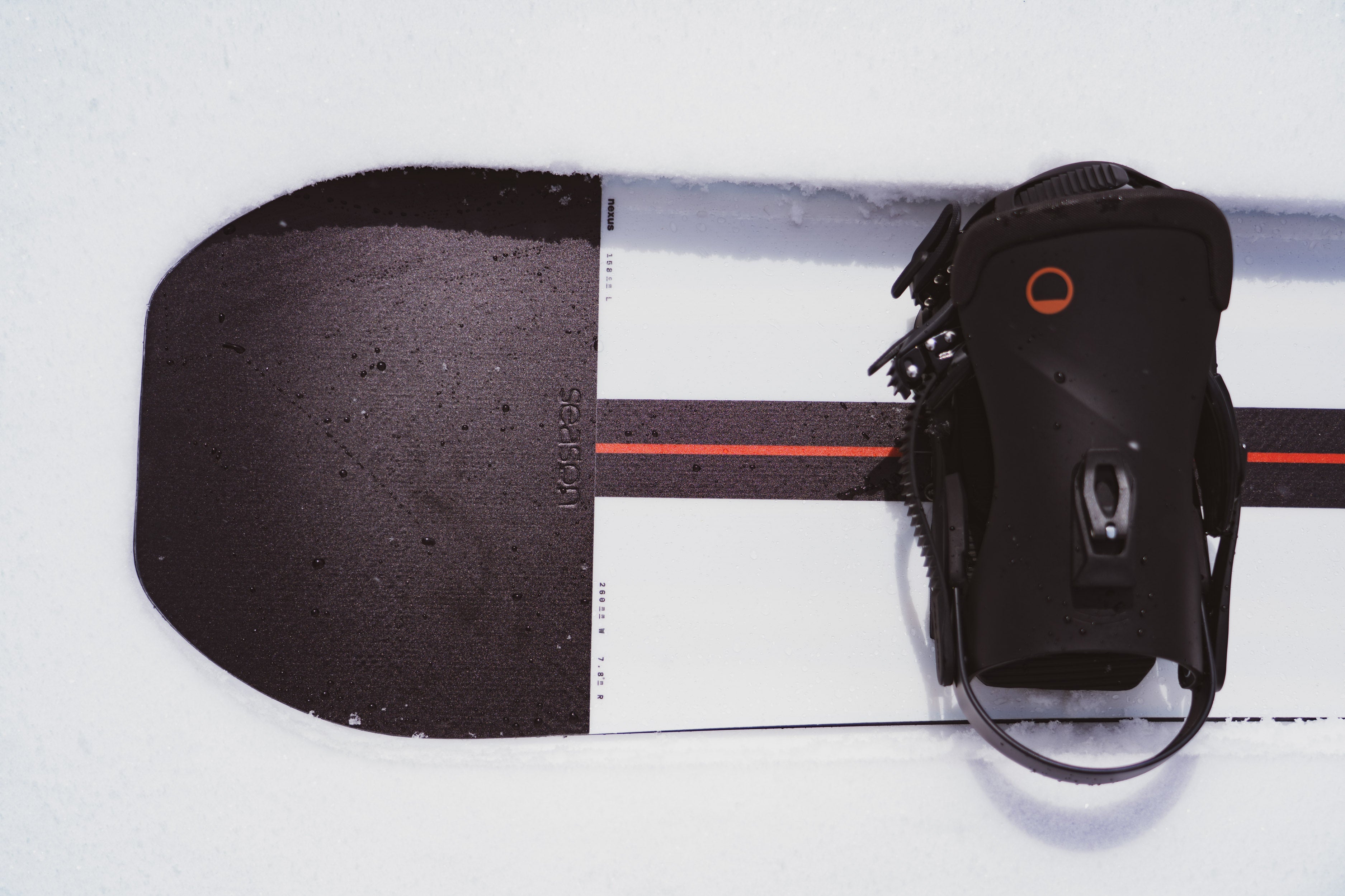 SEASON NEXUS 158 シーズン ネクサス 158 Season Nexus Snowboard | Black | Season Eqpt | The best snowboard